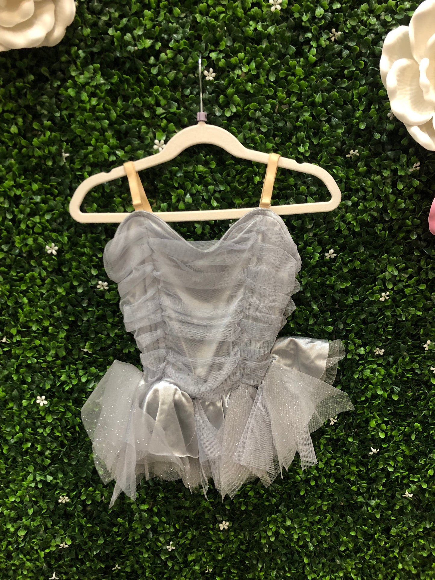 Child Medium Silver Tulle Top Costume