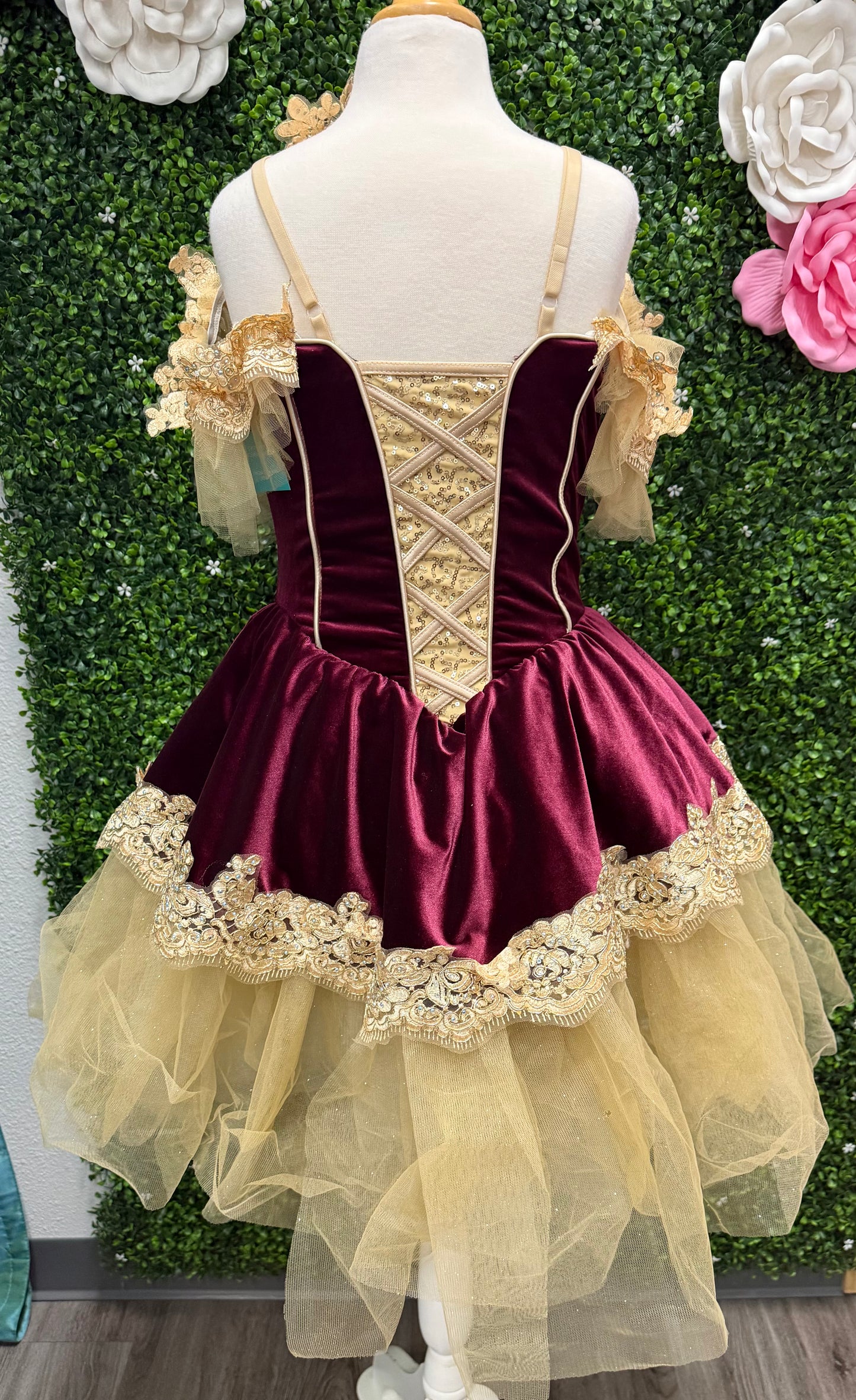 Adult Medium Maroon and Gold Ballet Costume