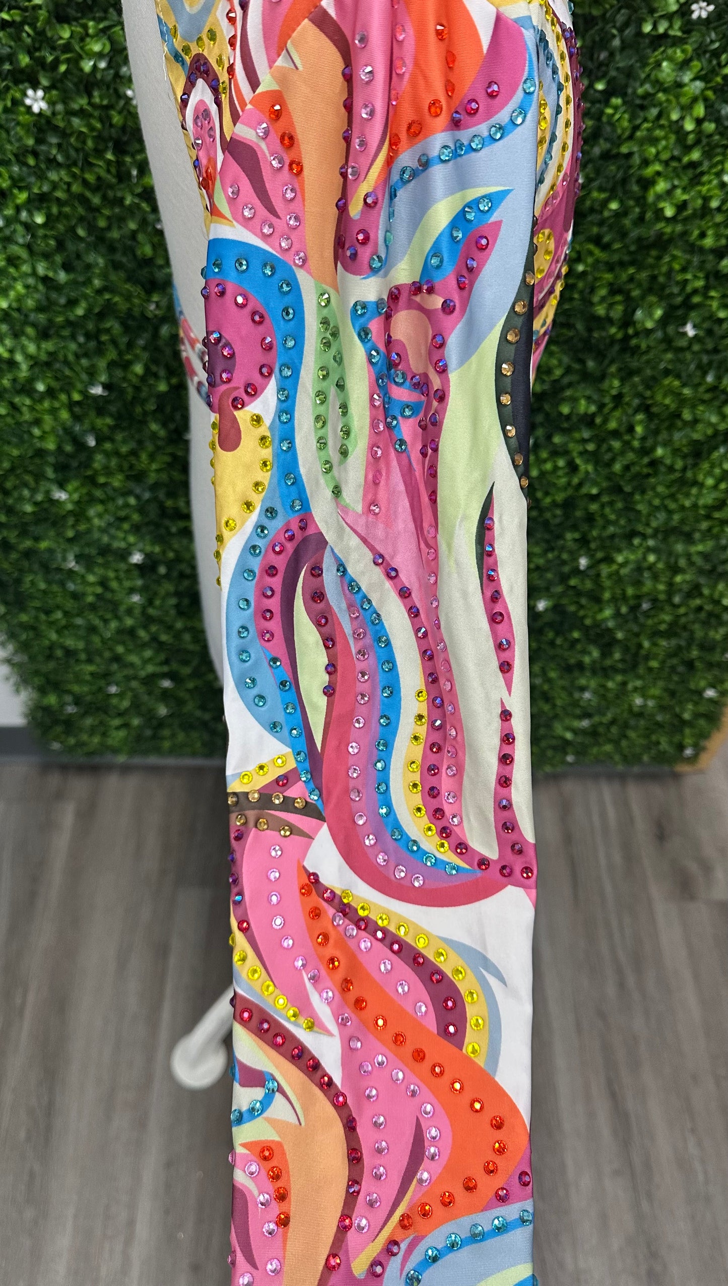 Adult Medium Multi Color Crop