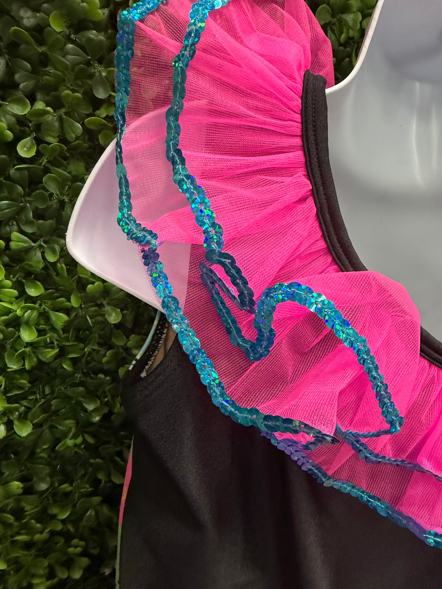 Child Small Pink Black Leo w/ Back Skirt Costume
