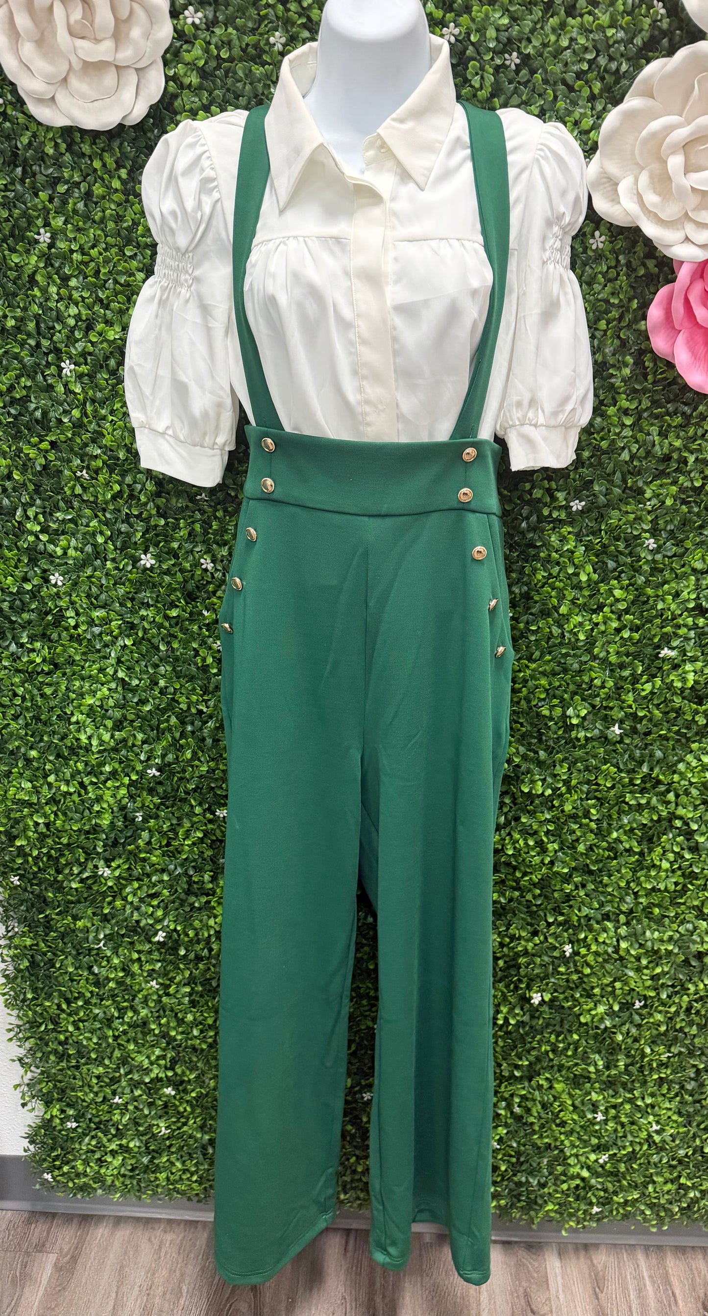 Adult X-Small Green Overalls and White Shirt Costume