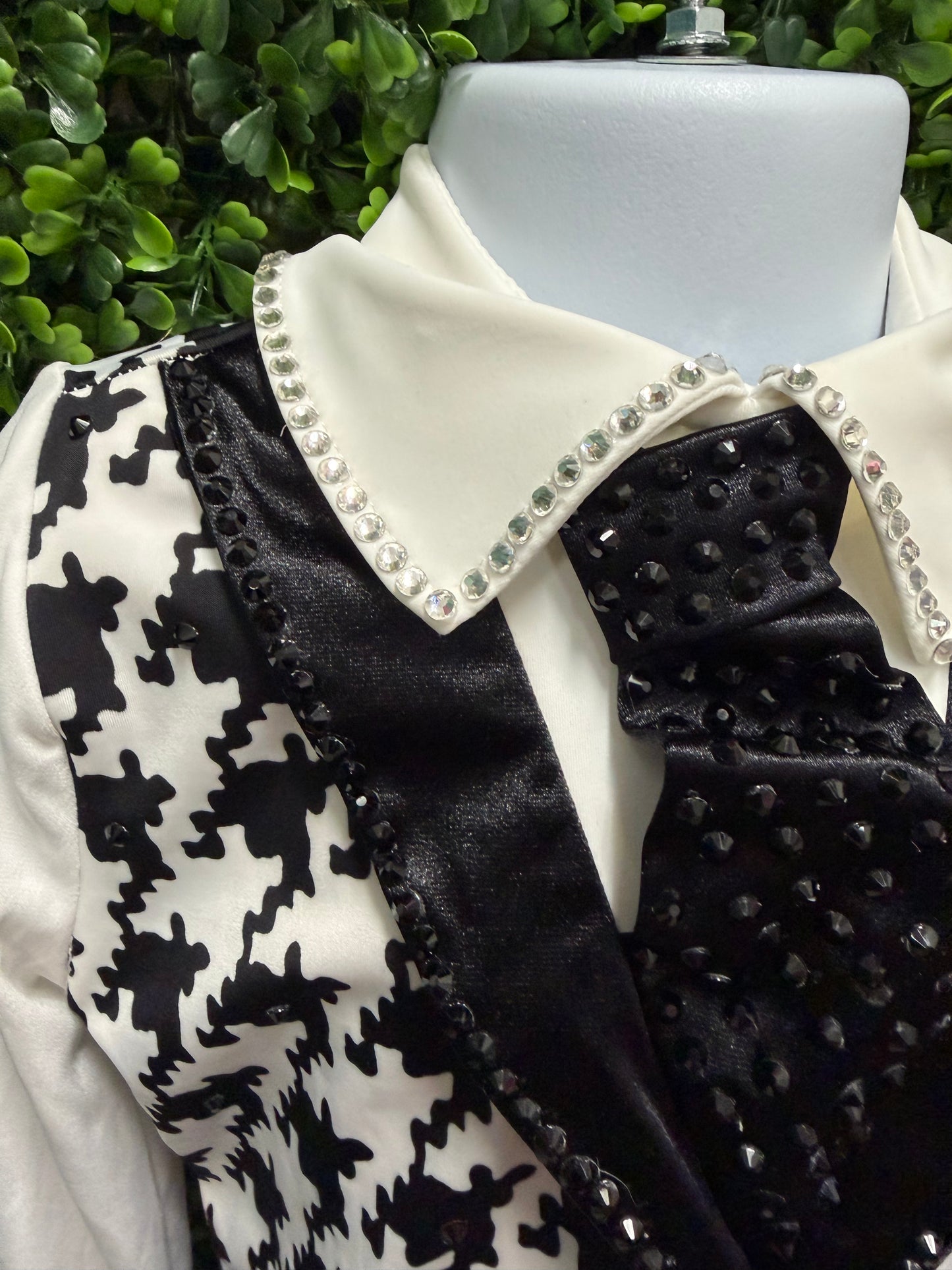 Child Small Black White Top Black Pants Costume