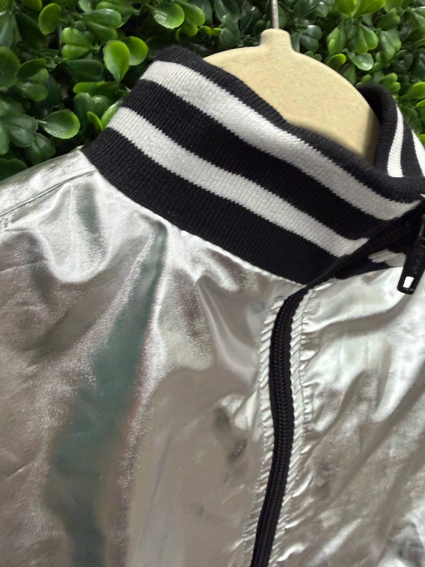 Child Intermediate Silver Crop Jacket