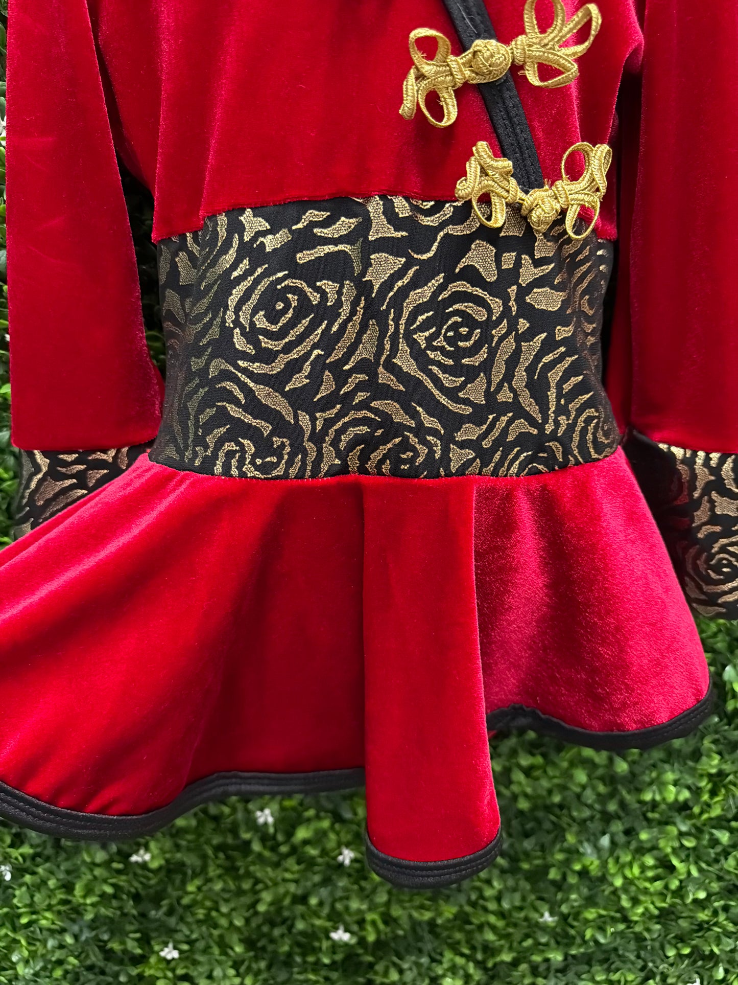 Child Medium Red Velvet Costume