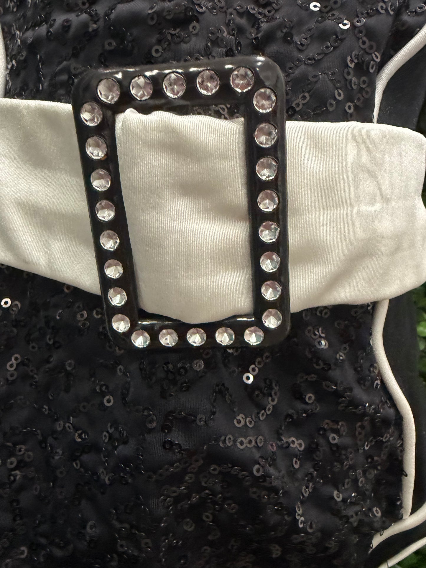 Child Medium Black White Puffy Sleeve Costume