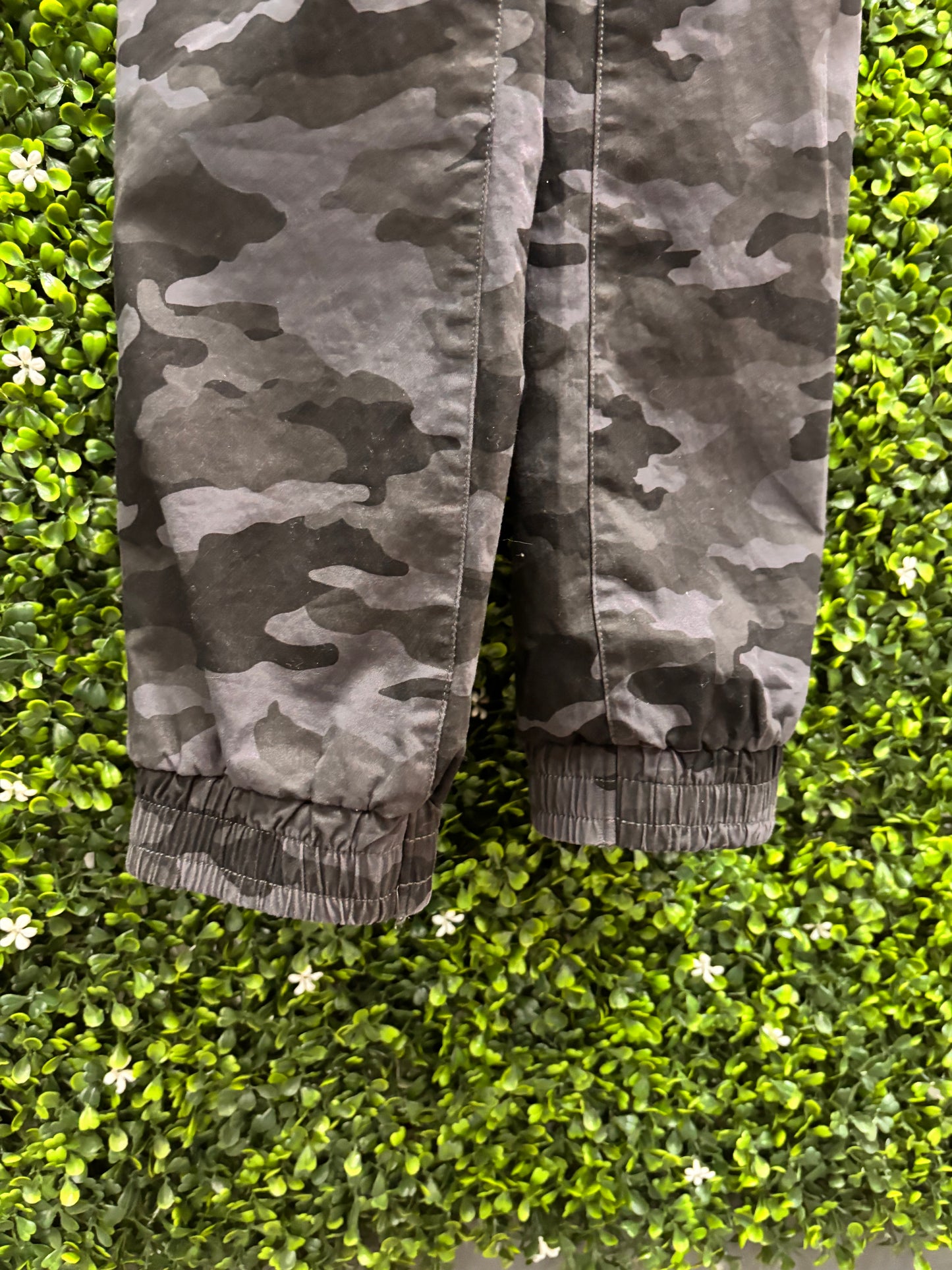 Child Intermediate Black Stoned Crop and Camo Pants Costume