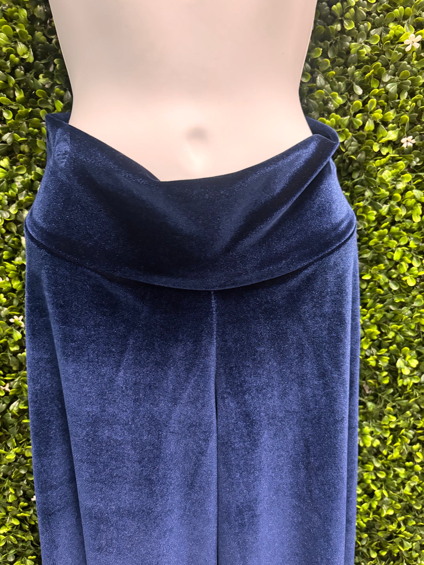 Adult Small 2 Piece Blue Velvet Costume