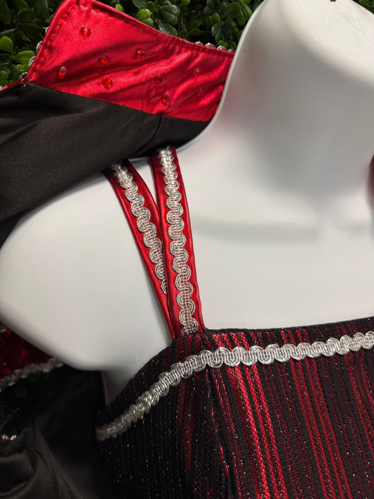 Adult X-Small Red Six Costume