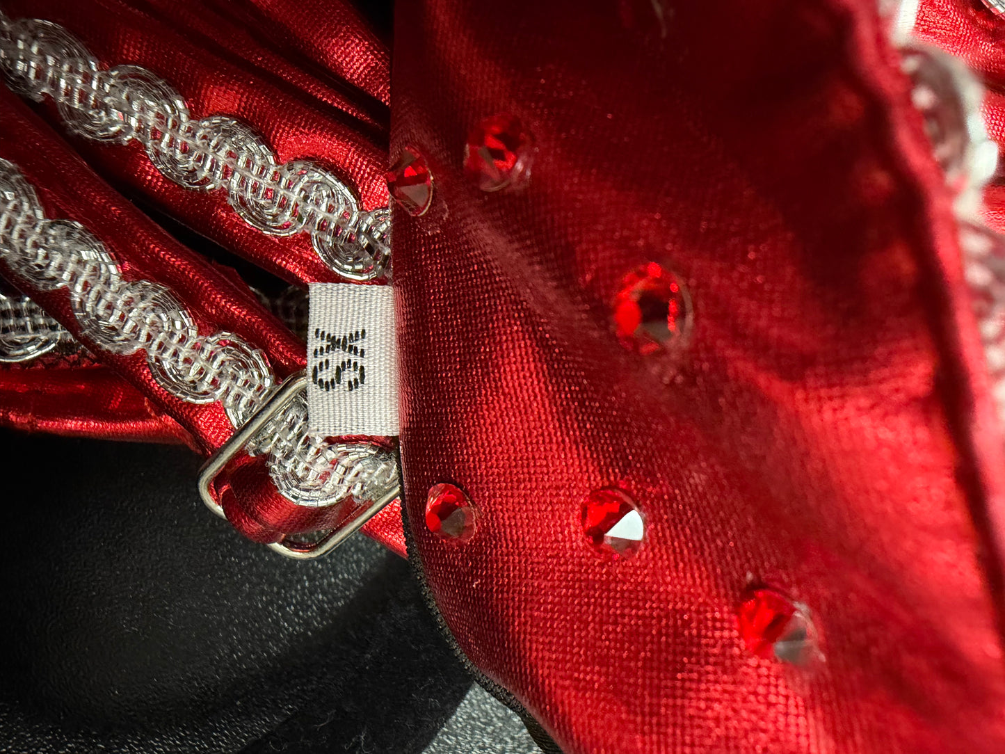 Adult X-Small Red Six Costume