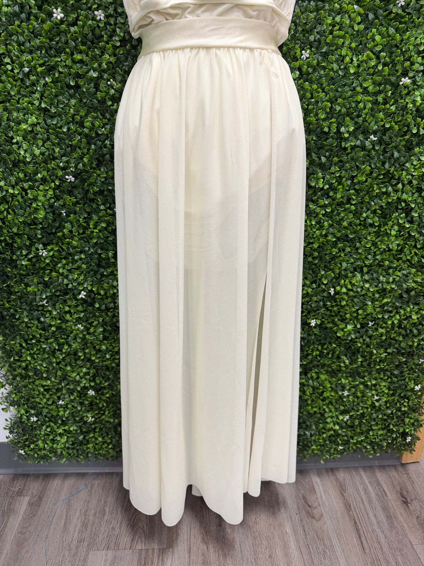 Adult X-Large Cream Leotard with Skirt