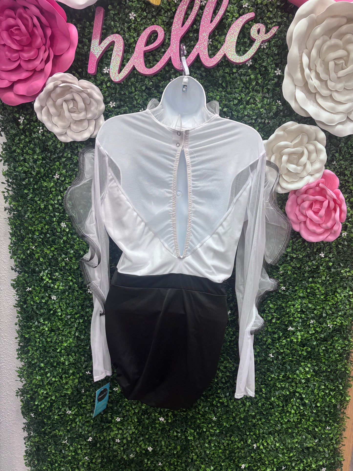 Adult X-Large White Black Puffy Sleeve Leotard with Pants