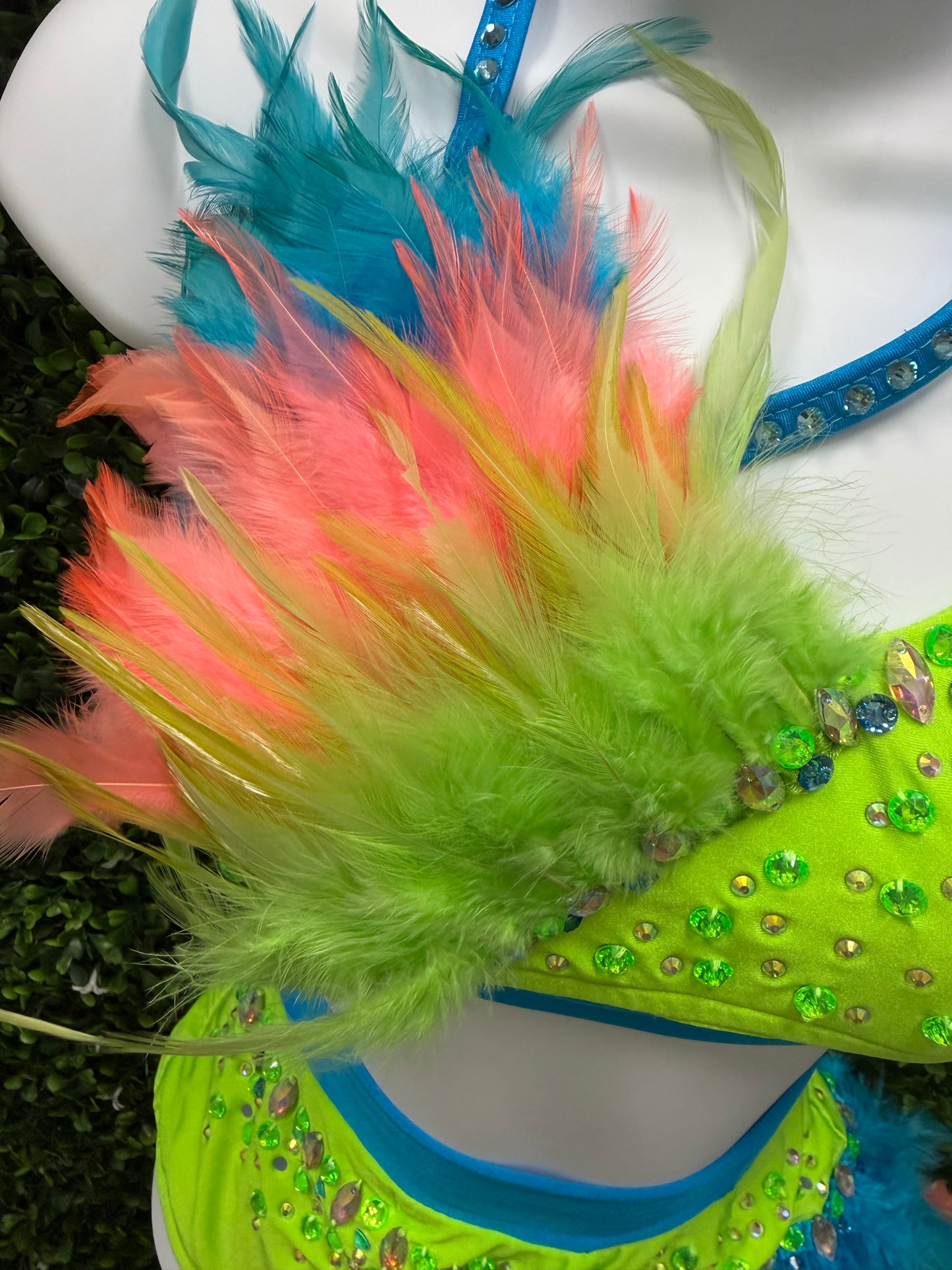 Child X-Large Green and Blue Feathered Costune